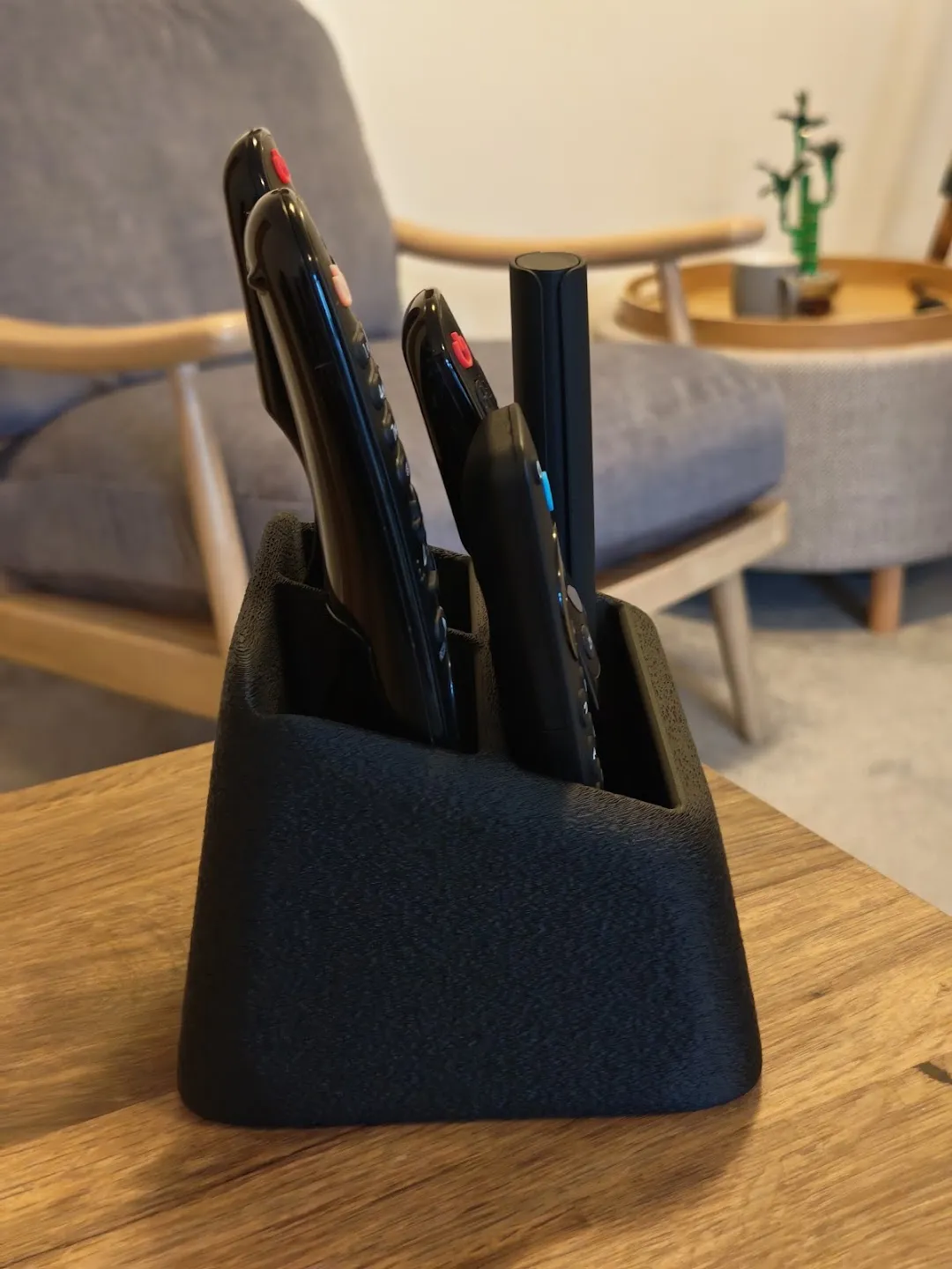Minimal Remote Caddy – 4 Layouts view 3