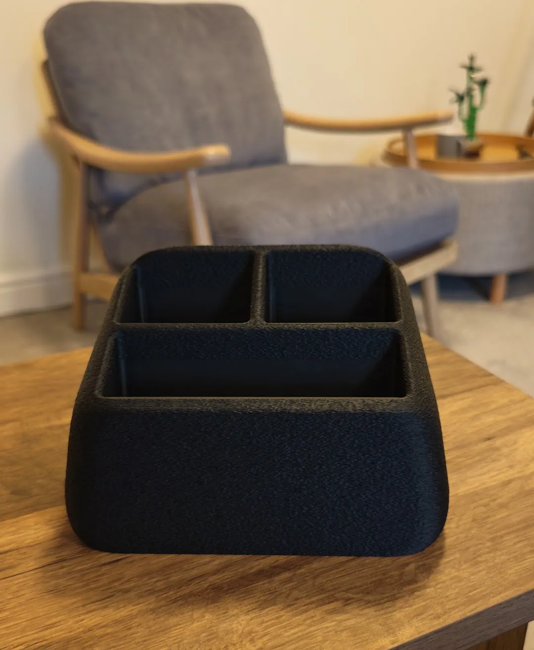 Minimal Remote Caddy – 4 Layouts view 2