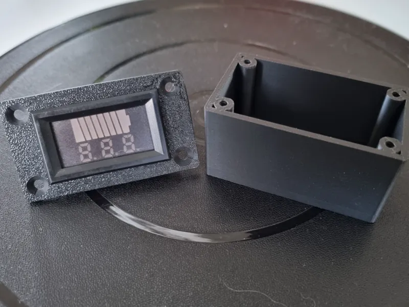 Box for battery indicator