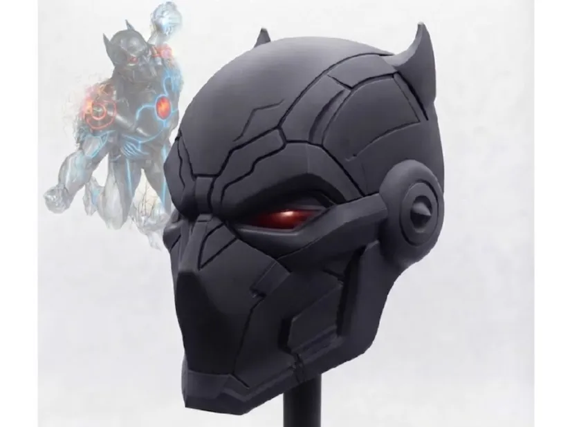 Pieza para disfraz o exhibición: BATMAN HELMET (MURDER MACHINE). Referencia del modelo original.