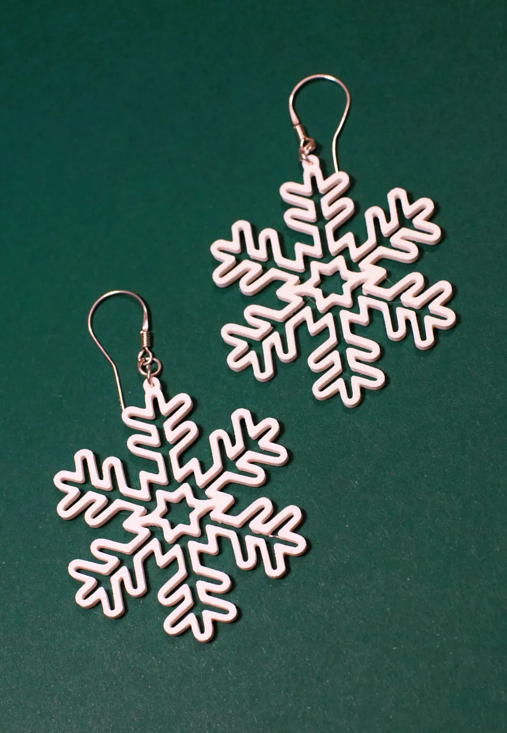 Earrings snow christmas view 2