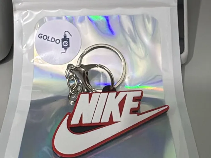 llavero nike