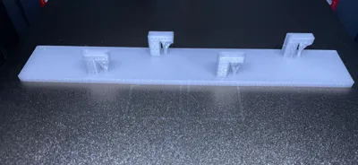 Vertical key holder