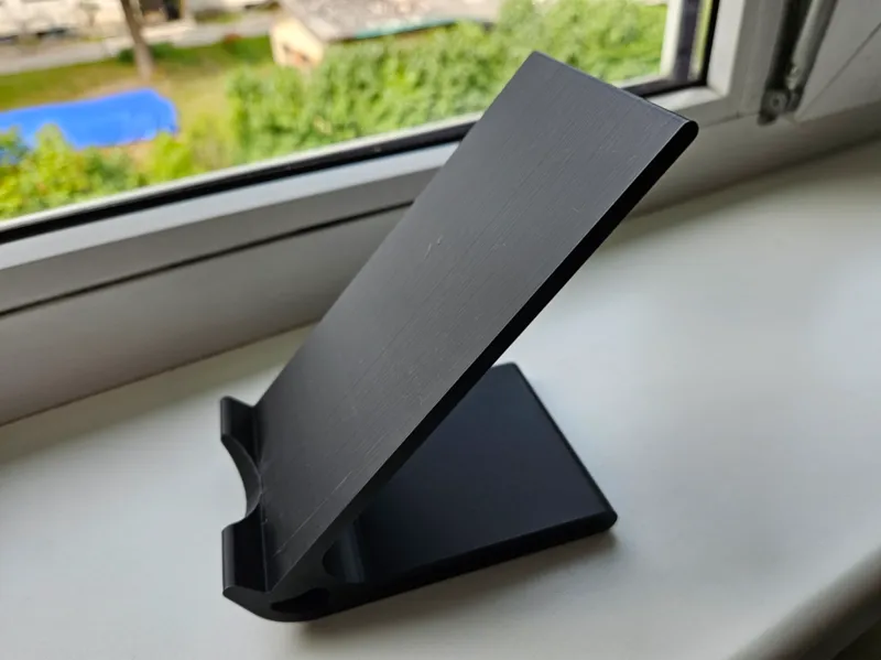 Simple phone stand 2