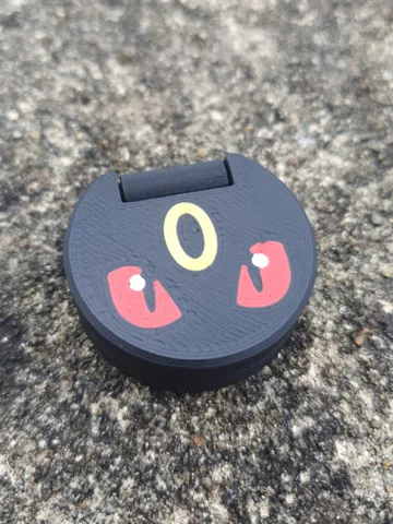 Objeto manipulable: Poke Prints Flip Fidget - Umbreon — vista de referencia 2