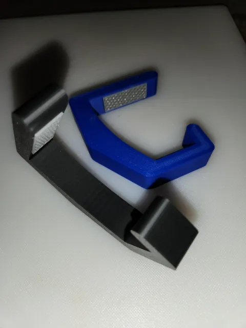 StrongArm : crochet de table avec grip TPU