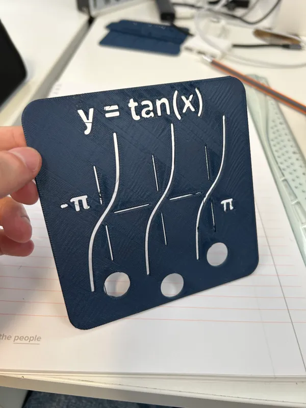 https://makerworld.bblmw.com/makerworld/model/US89a4f494564f0d/design/2024-04-05_042e10280afce8.jpg