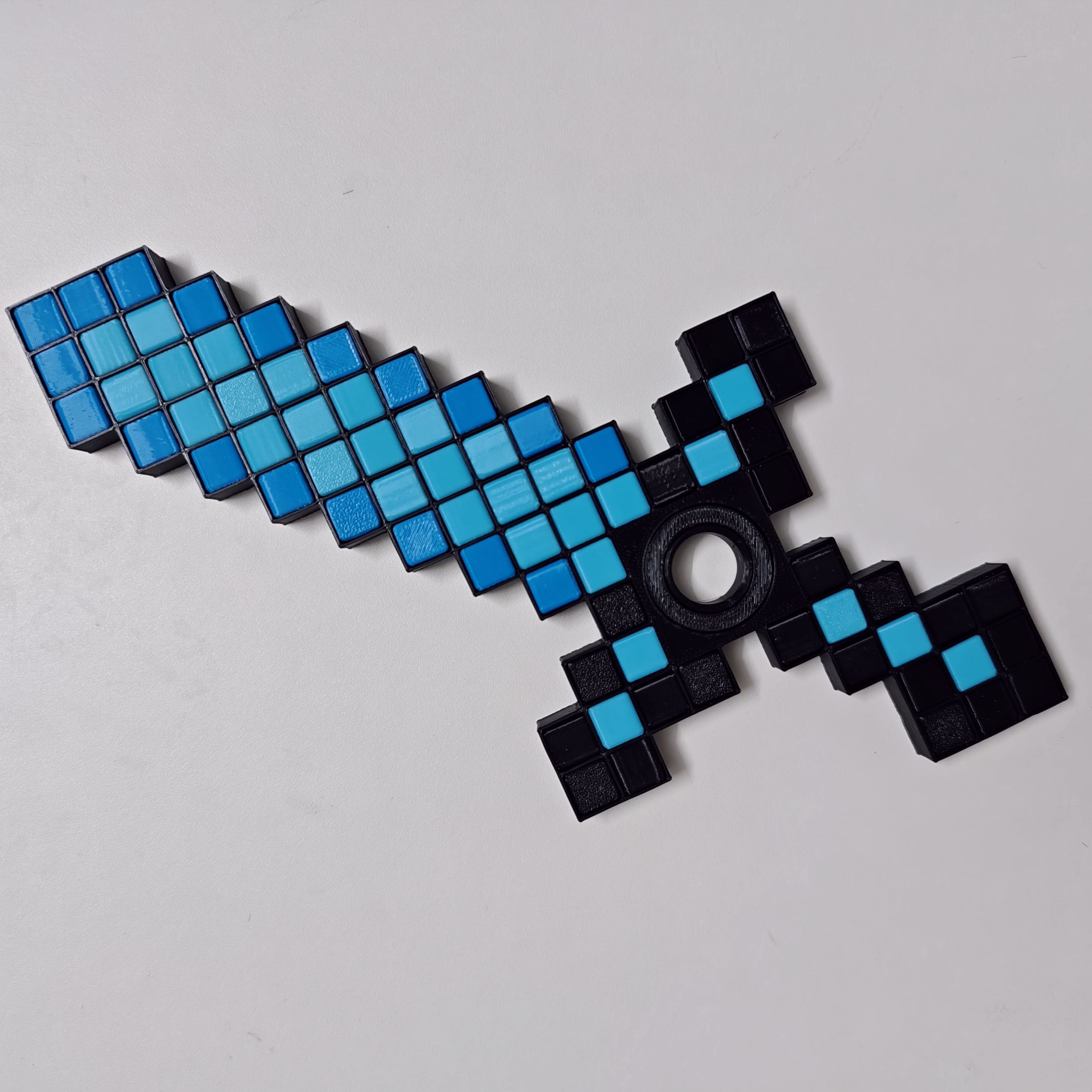 Miniatura 2 do modelo 3D 敲豆豆 旋转解压 钻石剑 (免公差调试) 手里剑 我的世界 儿童安全拼豆
