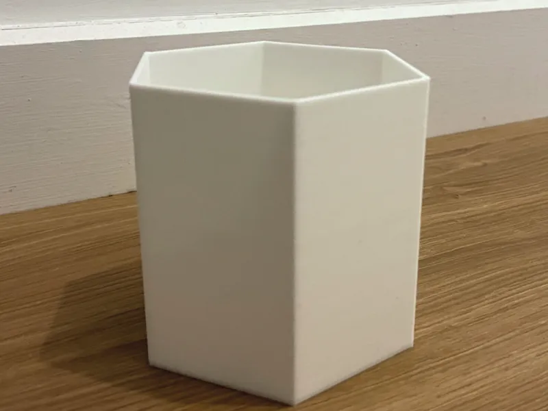 Simplistic Hexagon Pot