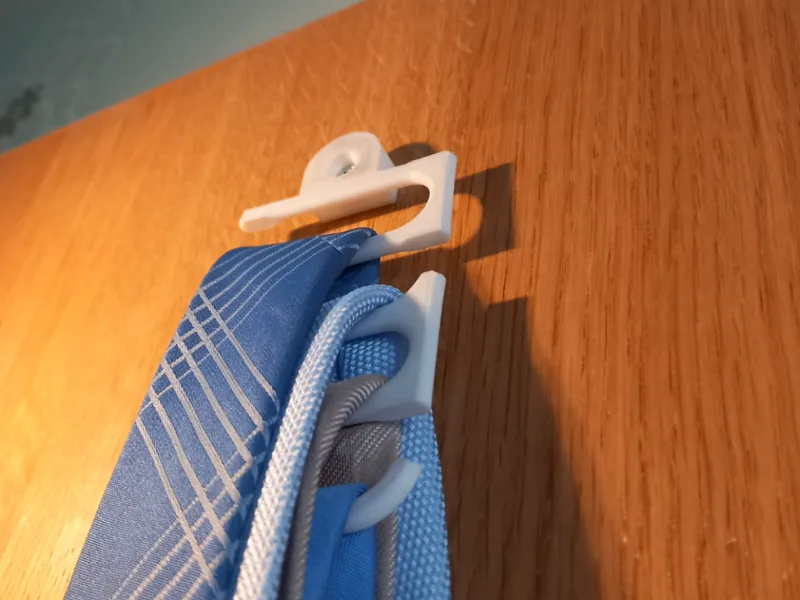 Tie holder