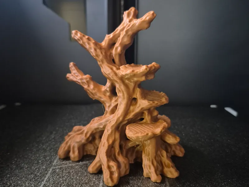 Wurzelholz-Kletterbaum – TerraDragon3D