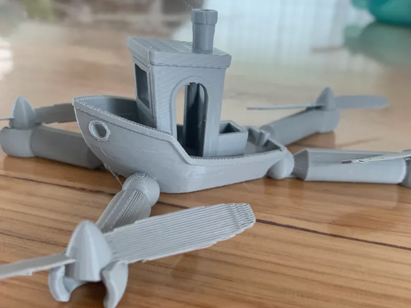 droney (drone benchy)