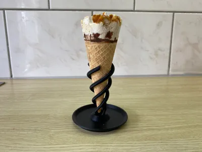 Ice Cream Cone Holder & Drip Tray