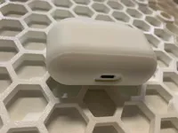Support AirPods Pro pour mur de rangement en nid d'abeille — photo 7