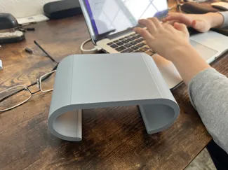 Desktop Lifter Natural Shape