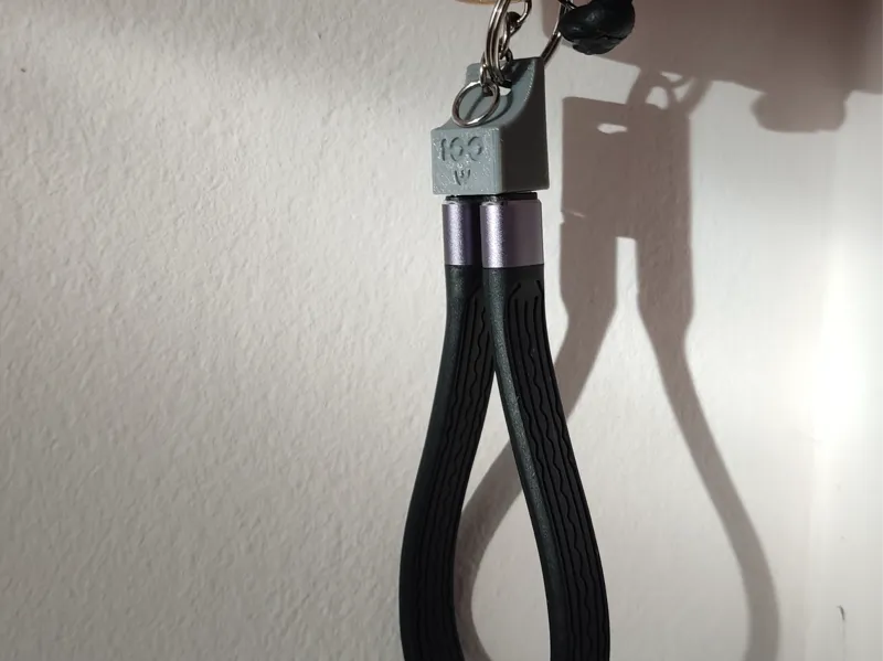 Strong grip USB-C cable holder keychain
