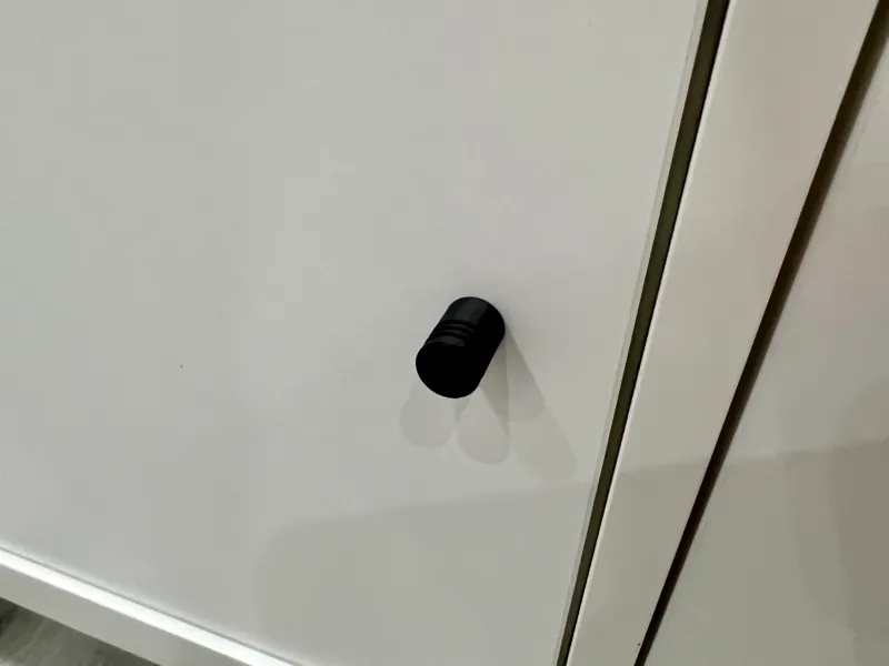 Ikea Billy small door knob 
