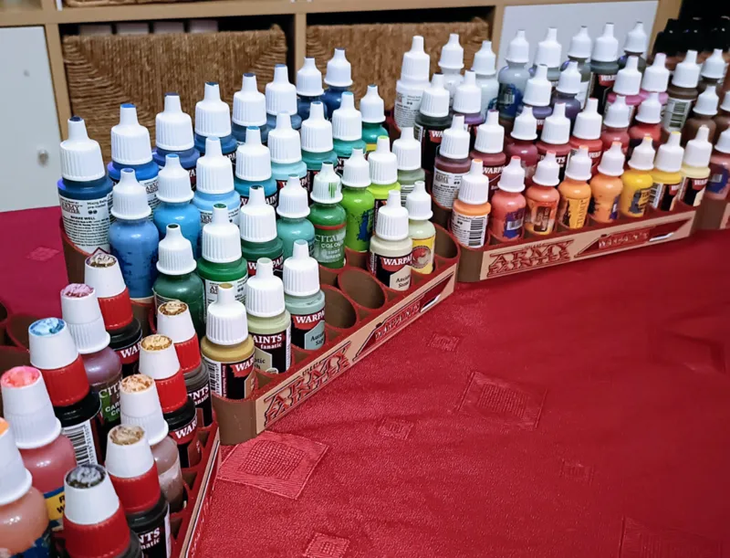 Army painter Warpaint and Speedpaint rack