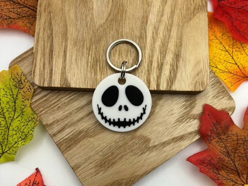 Skellington Keyring (Customisable)