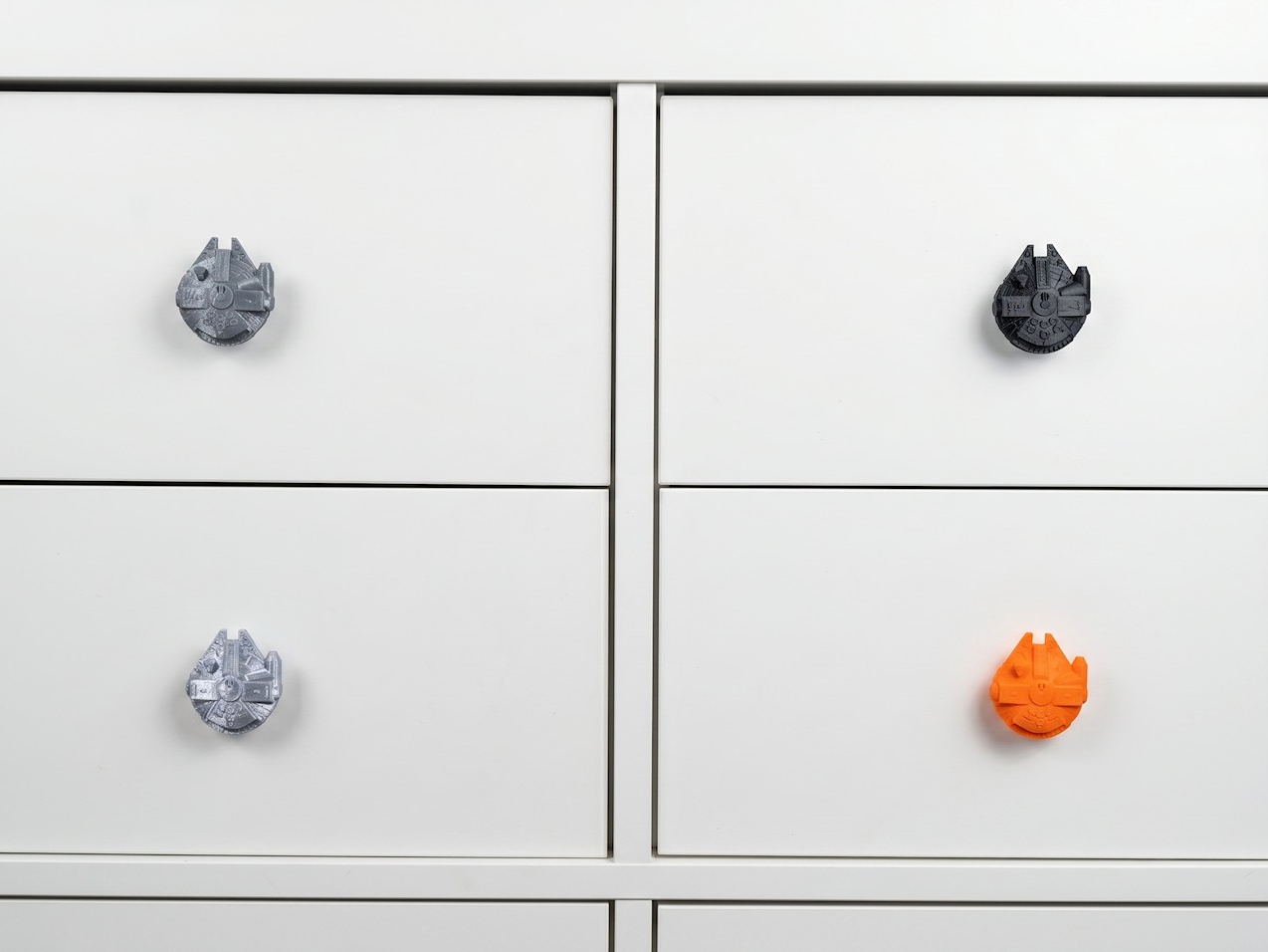 Millennium Falcon Cabinet Pull/Furniture Knob