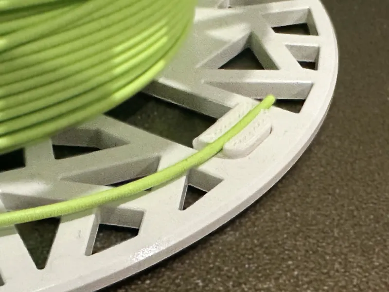Filament Clip for ROSA3D spools – Slim AMS-Ready