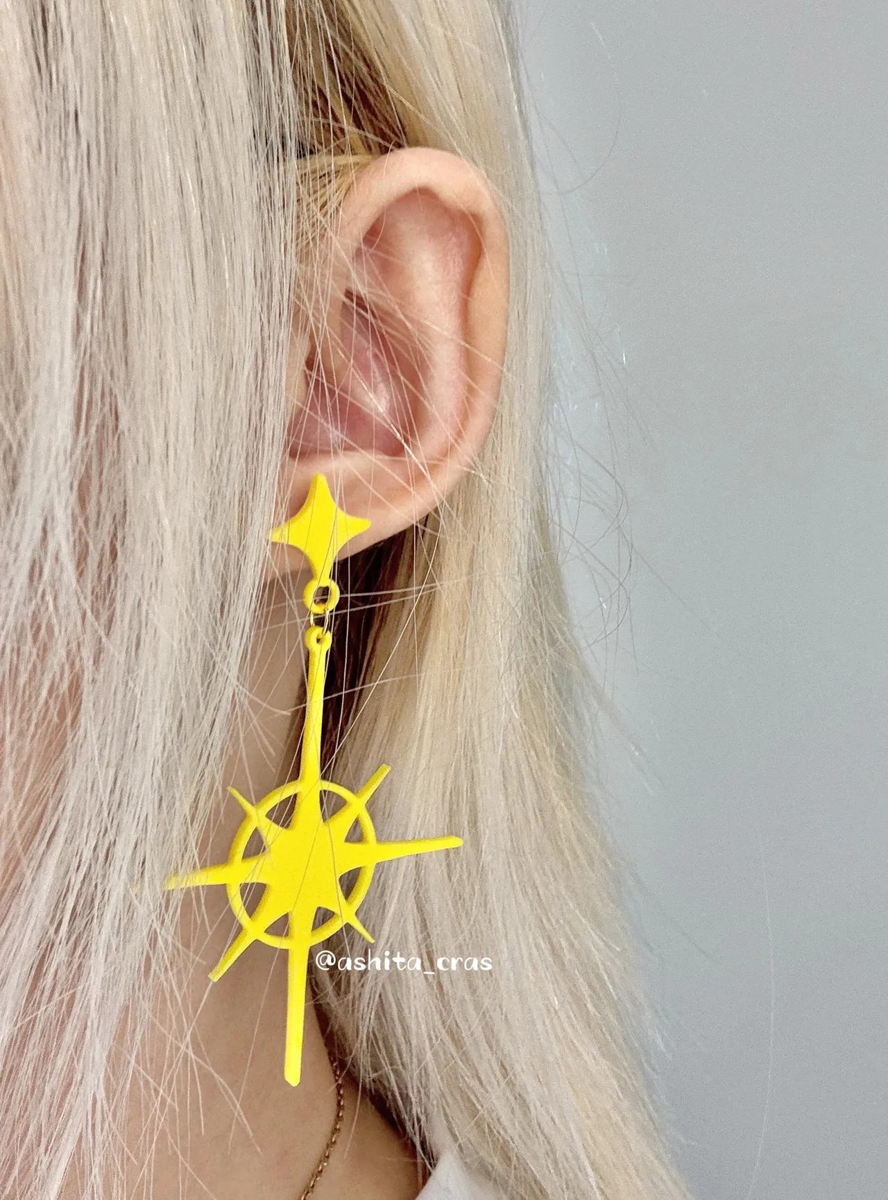 Borsalino/Kizaru Sparkle Earring view 4