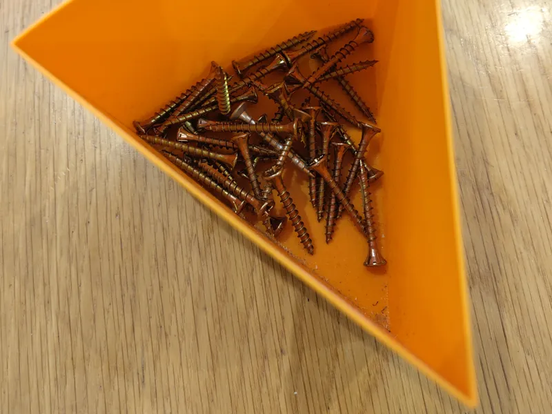 Bucketboss Compartments