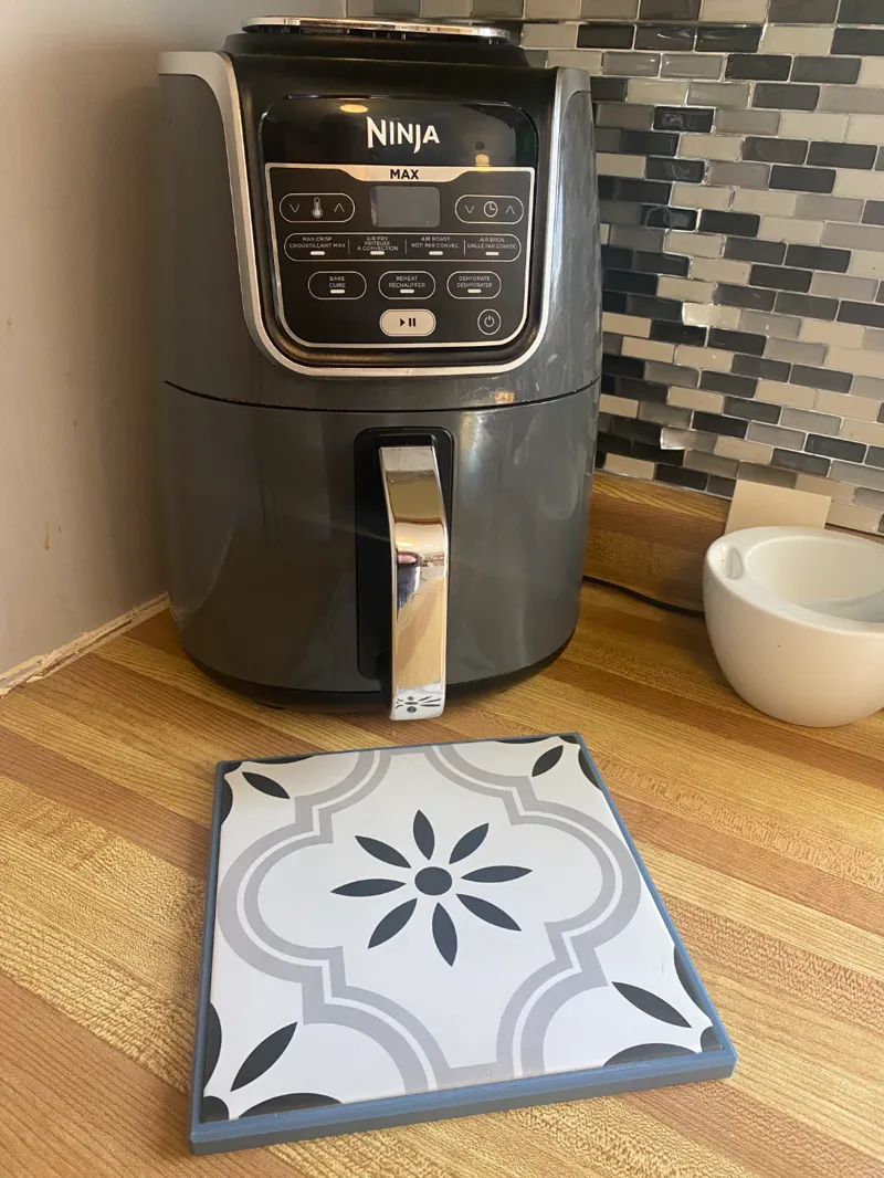 Ceramic tile trivet / Hot Plate
