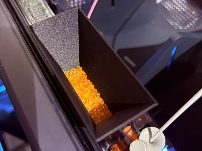 Simple AMS Drybox Funnel