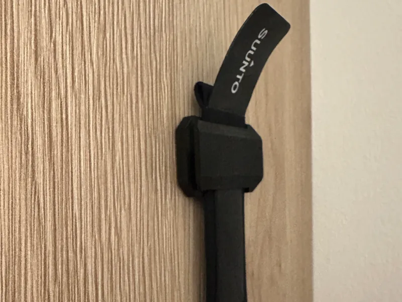 HR Monitor Hanger
