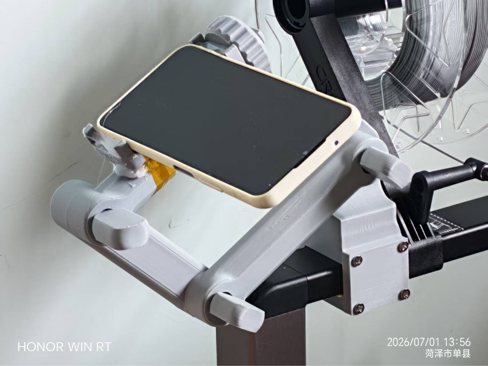 手机支架视频拍摄台（改，原作者 Pork3D.com,支持3d打印机的拍摄)
