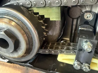 Primary locking Chain tool for motorcycles