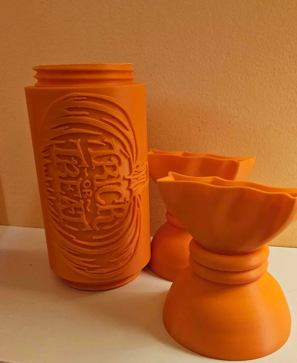 halloween-candy-container-by-ziemniaczany-makerworld