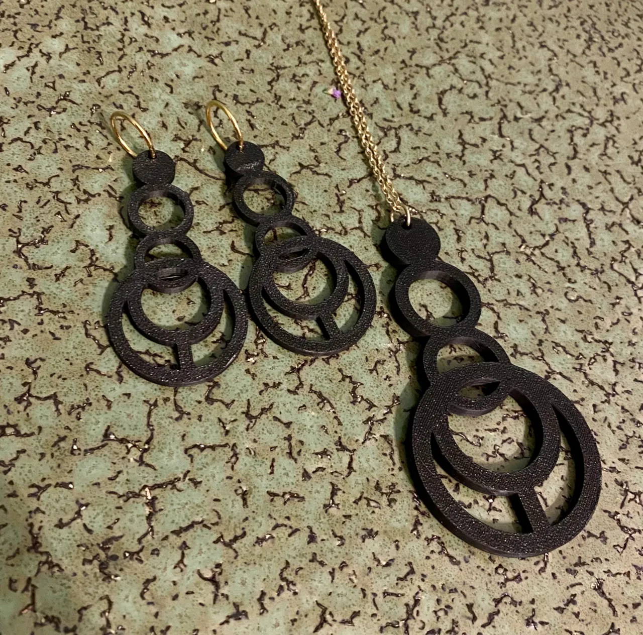 Stylish Earrings and matching necklace view 2