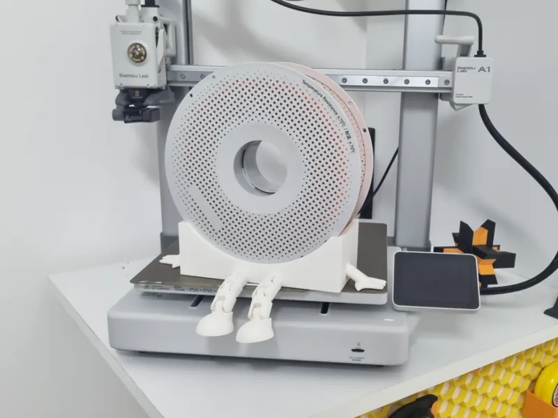 Articulated Real Size Spool Holder Buddy 