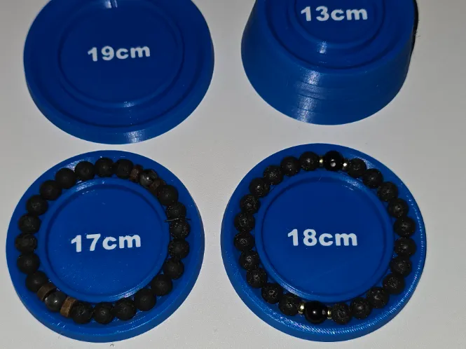 Stacking bracelet bead tray V2