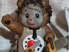 Modelo para impresión 3D: Leatherface scary bear. Referencia del modelo original.