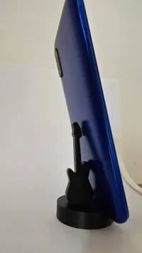 Support téléphone ou tablette en forme de guitare — photo 4