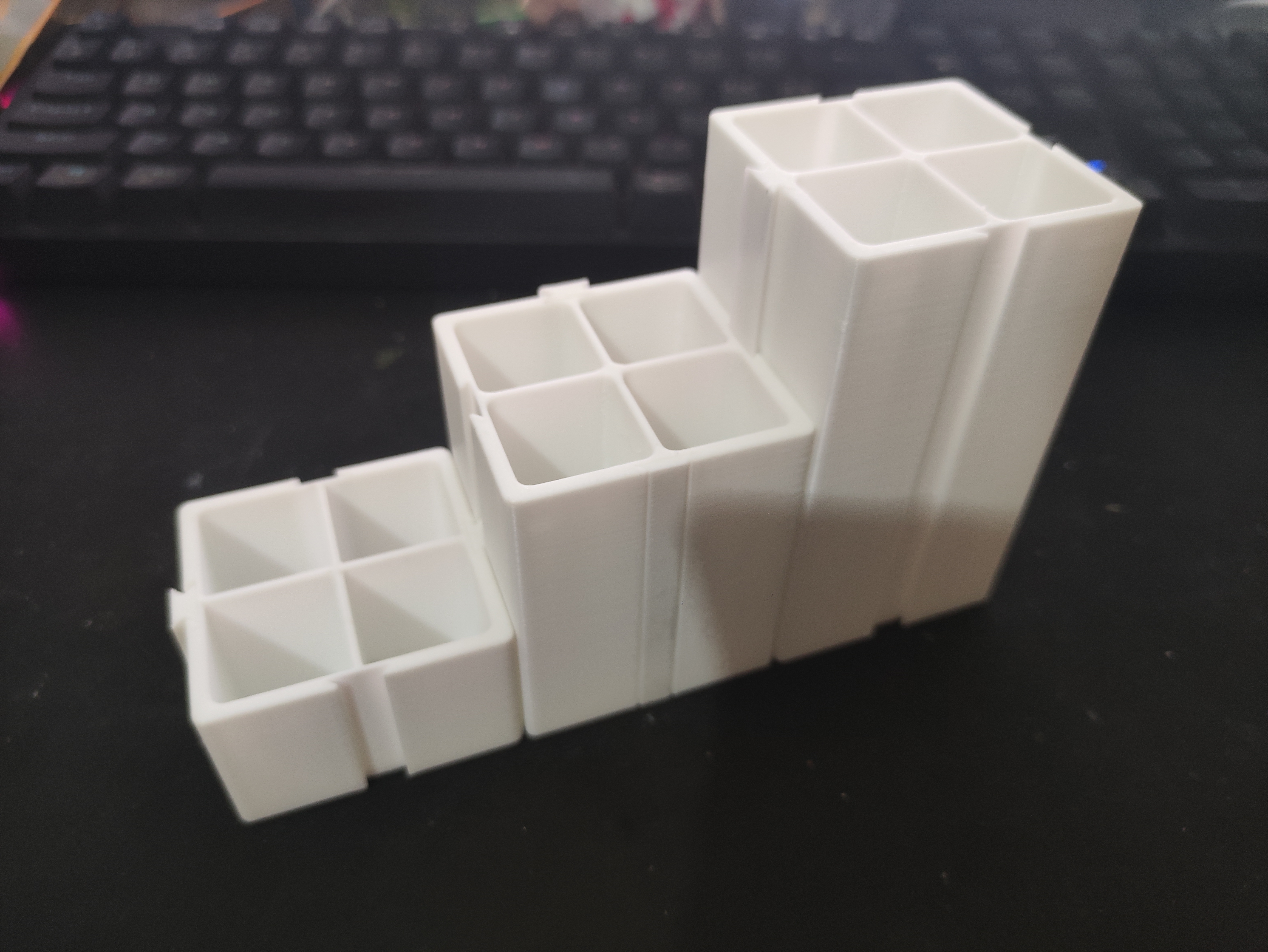 Miniatura 3 do modelo 3D 无限组合模块化收纳盒（三种高度）