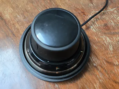 Space-Mouse Case for Desktop Use