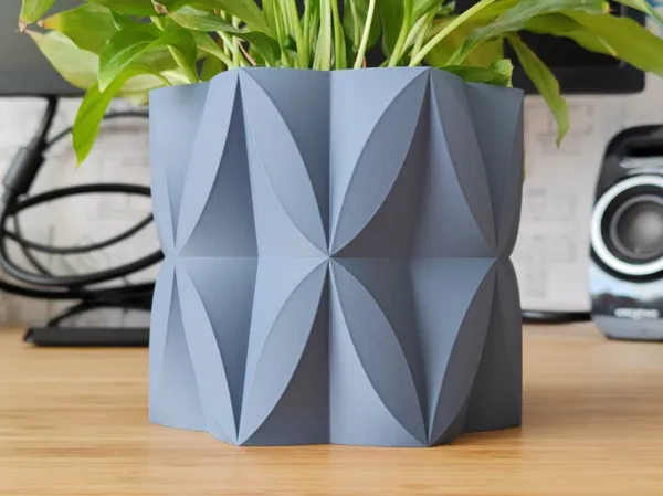 https://makerworld.bblmw.com/makerworld/model/US8a6c068dd4a17f/design/2024-12-08_i7qayzpgztlx.jpg