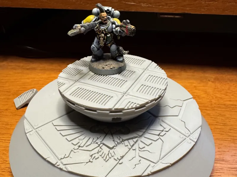 MagLev Model Display - Grimdark Inspired Options