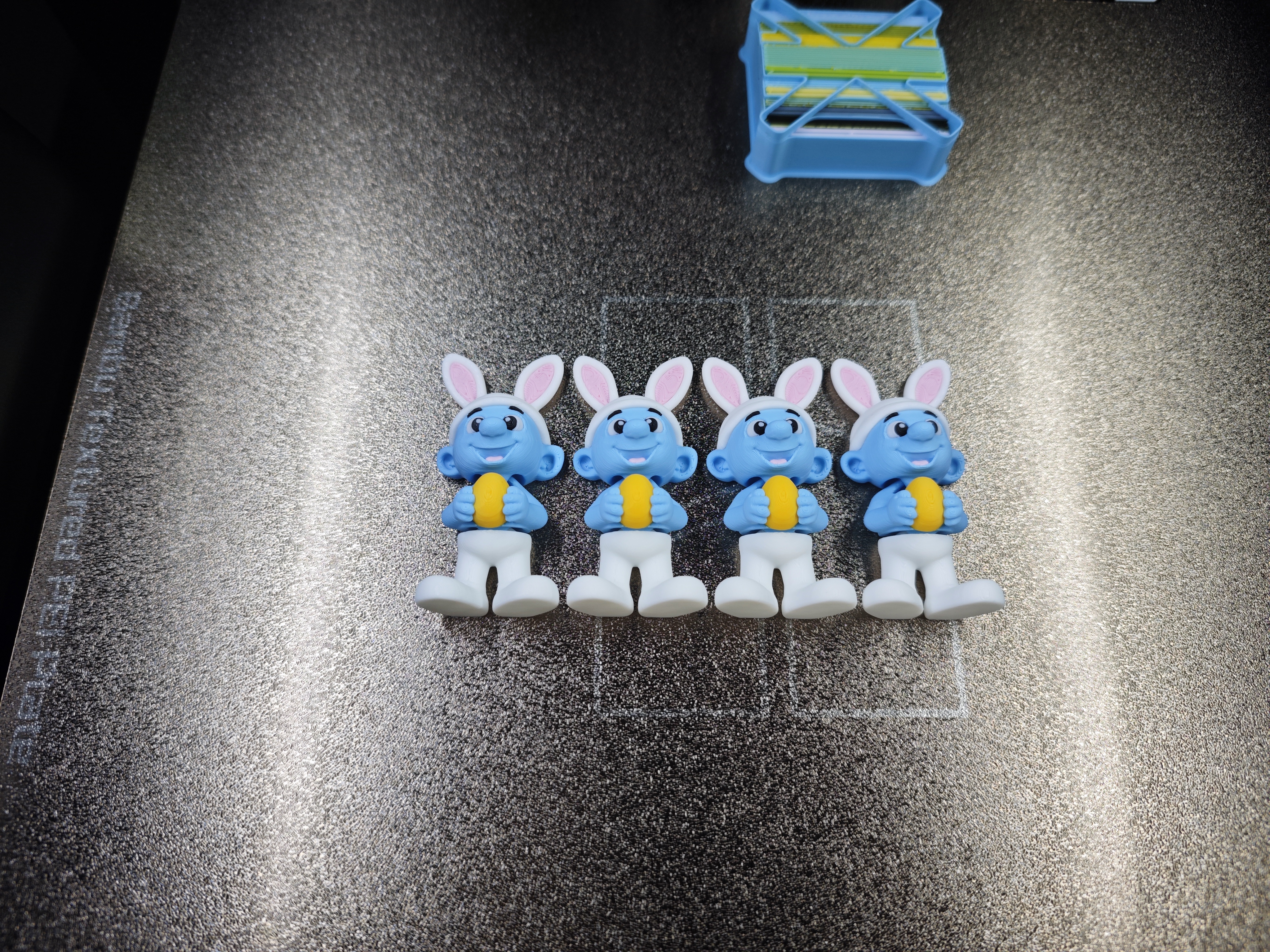 Miniatura 2 do modelo 3D Easter Smurf Mini Flexi Keychain