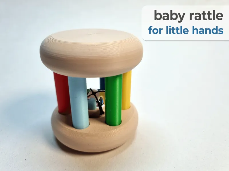 Baby-Rassel im Montessori - Style