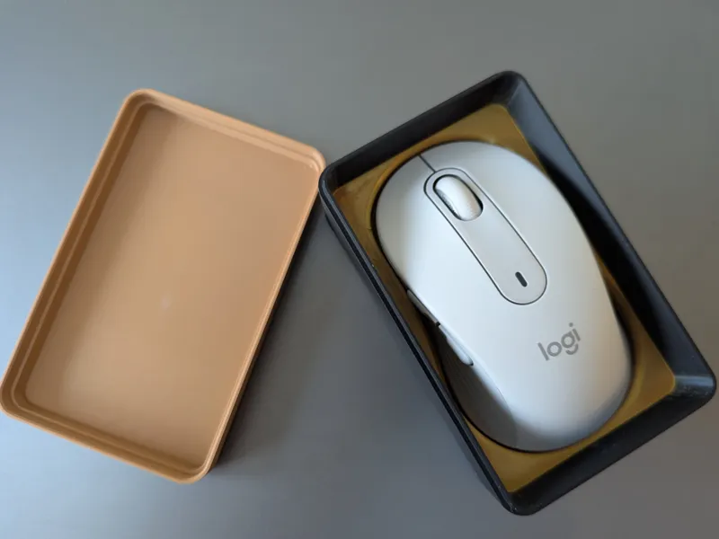 Logitech M650 Case