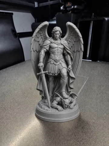 Figura decorativa: San Michele Arcangelo – Vittoria sul Male STL — vista de referencia 3