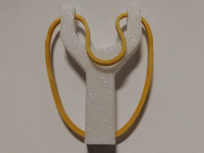 Mini rubber band slingshot