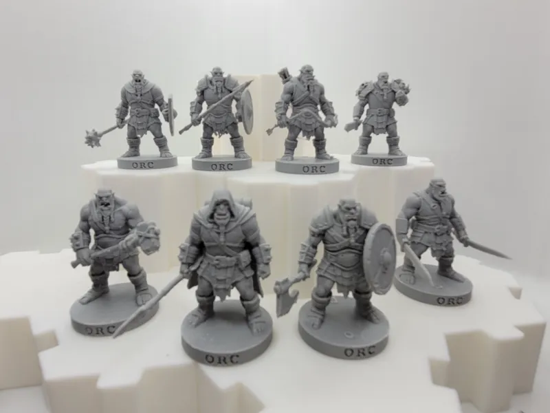 DnD - Orc Set – 8 Miniaturen