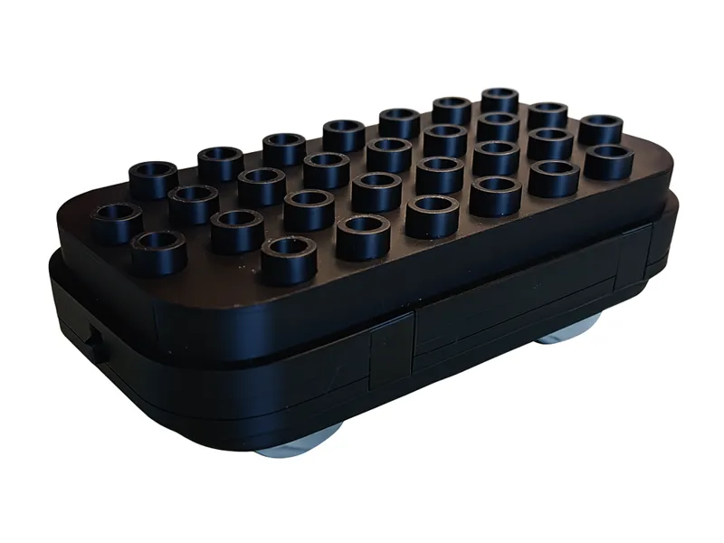 CyberBrick train base compatible with Duplo