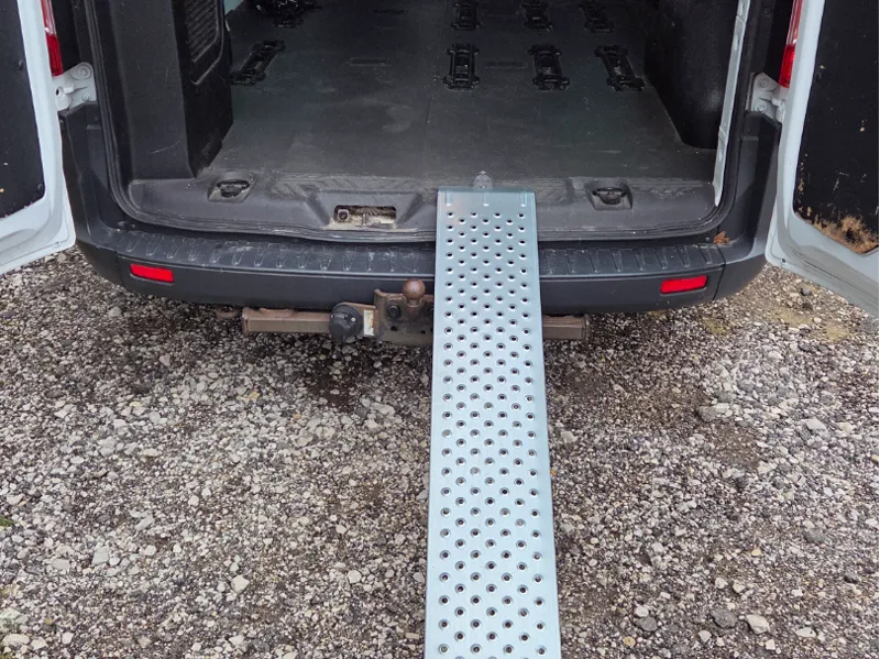 Ford Transit custom Adapter Laderampe